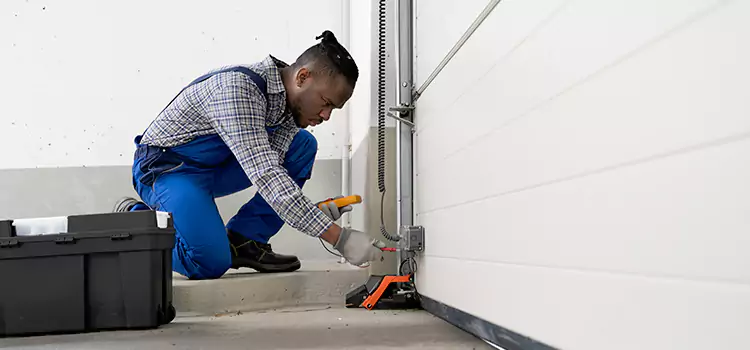 Expert Solutions for Every Garage Lock Need in Manhattan Beach, CA
